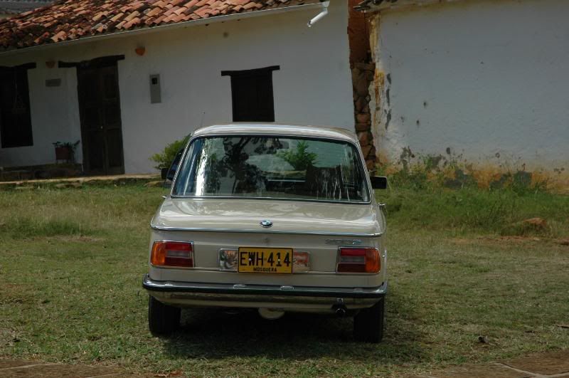 PASEOBARICHARABMW2002378.jpg