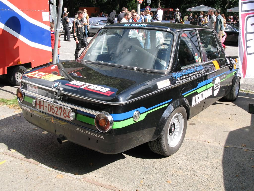 2839679645_718f3641d9BMW2002Alpina_.jpg