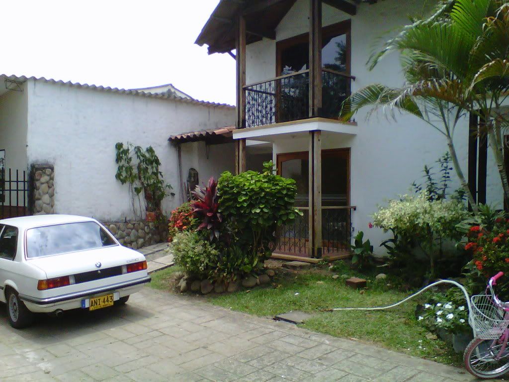 IMG00062-20110317-1243_zpse2027a42.jpg