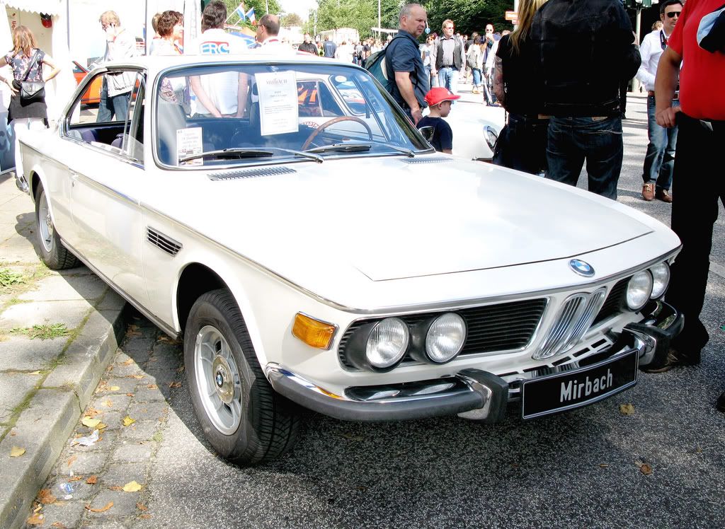 2839595987_4a00695bc9BMW2800CS_E9__.jpg