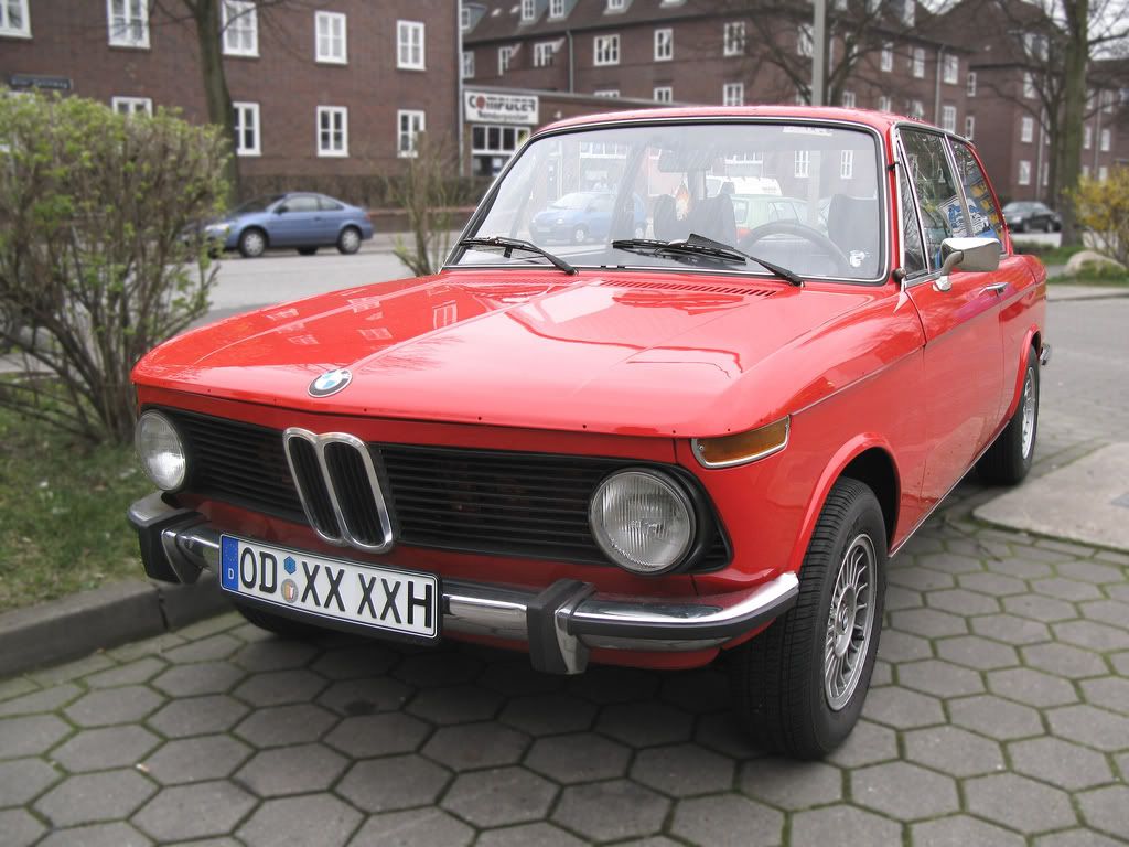 2404435849_07271cbc62BMW02_L.jpg