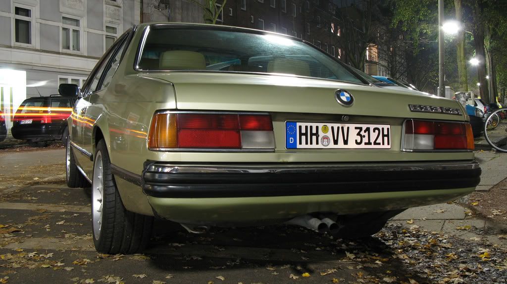 2984443111_bb92e97348BMW633CSi_E24_.jpg