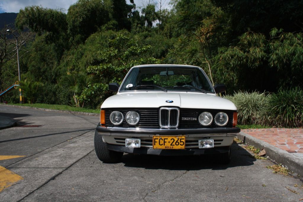 1980__BMW_323i-06_zps891049a3.jpg