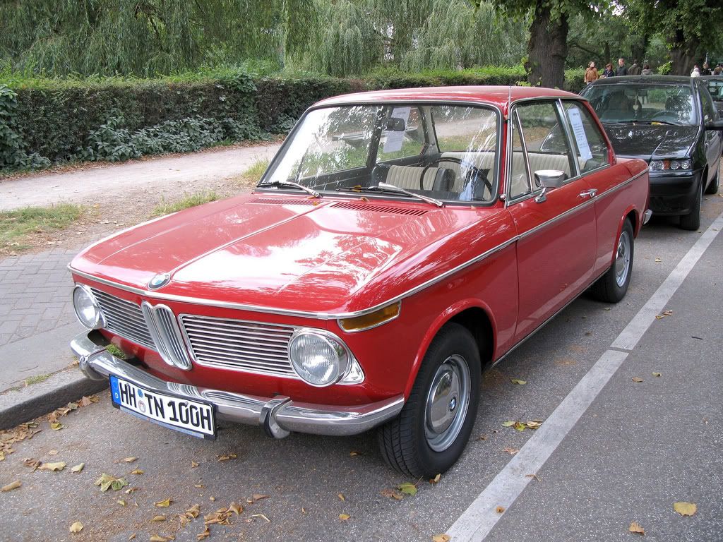 2876019826_2c701a1f84BMW1600-02_Typ.jpg