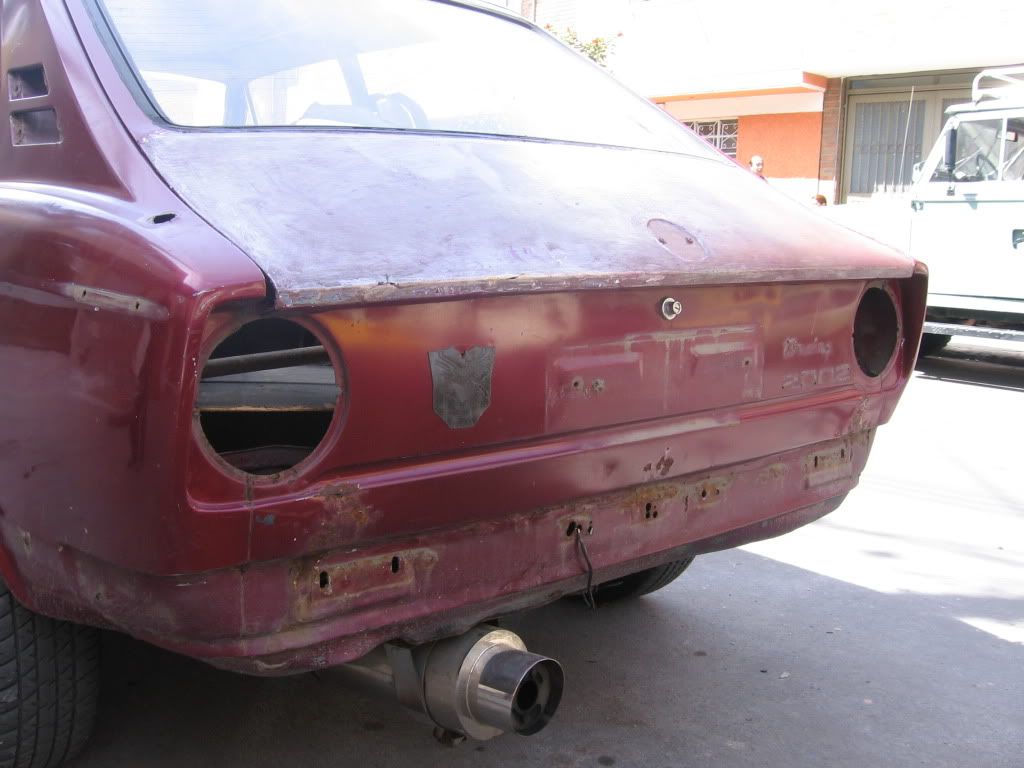 BMW2002006.jpg