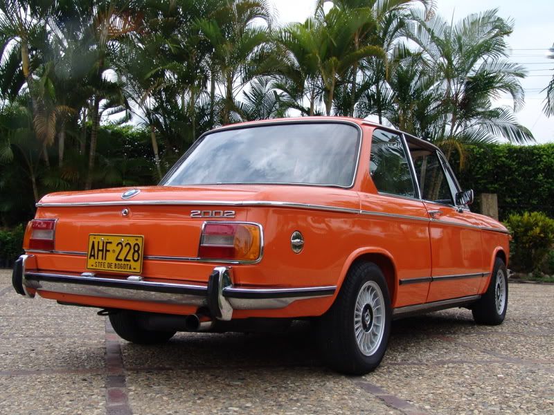BMW2002044.jpg