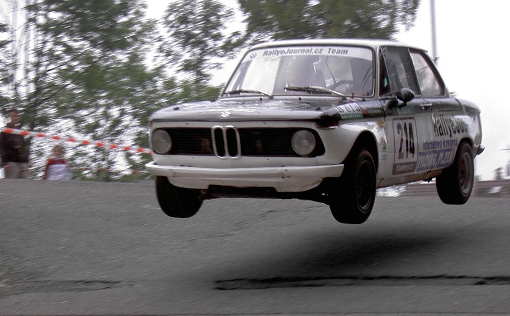 bmw2002ti_11.jpg