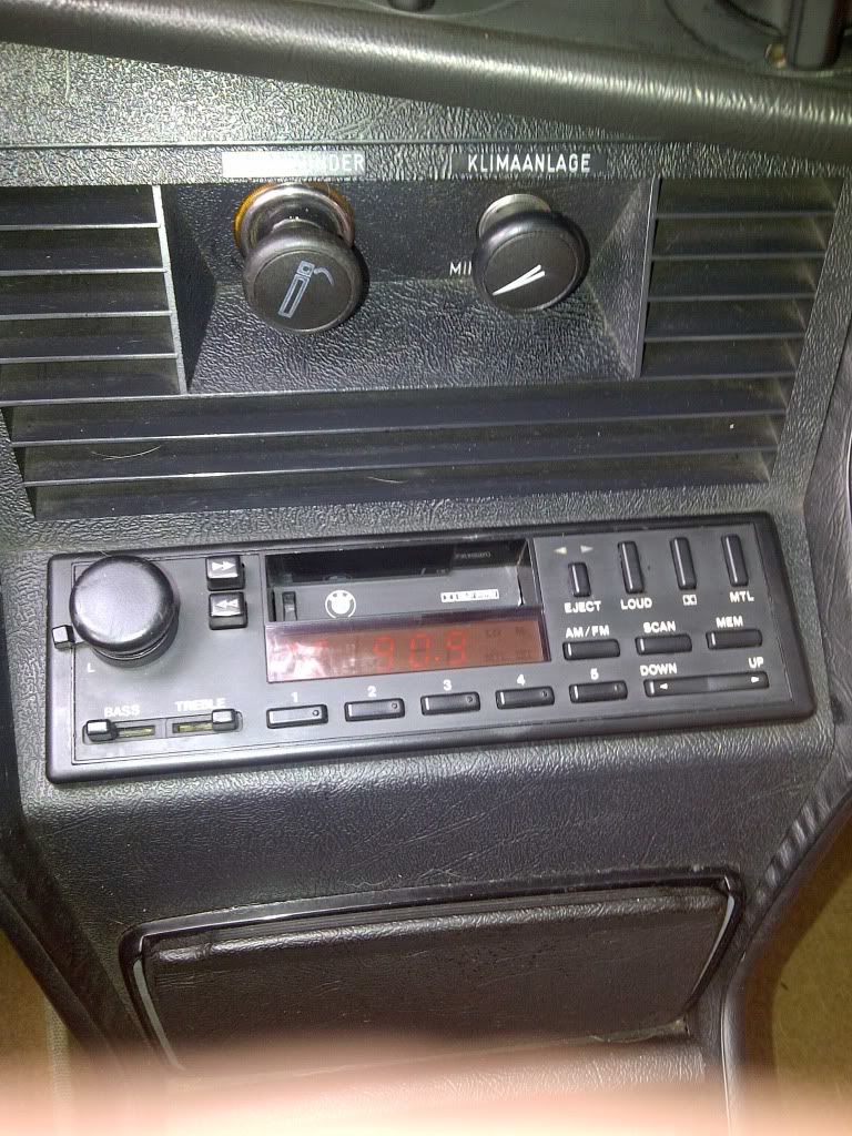 e21-radio.jpg