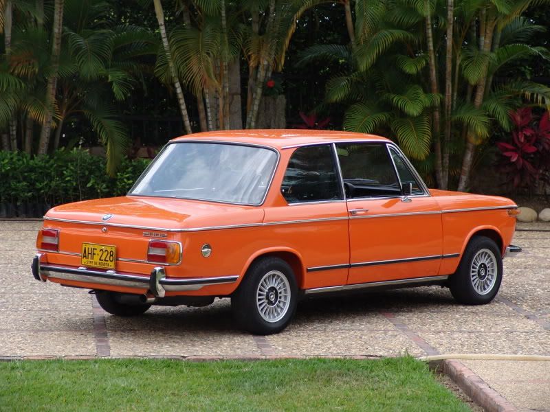 BMW2002045.jpg