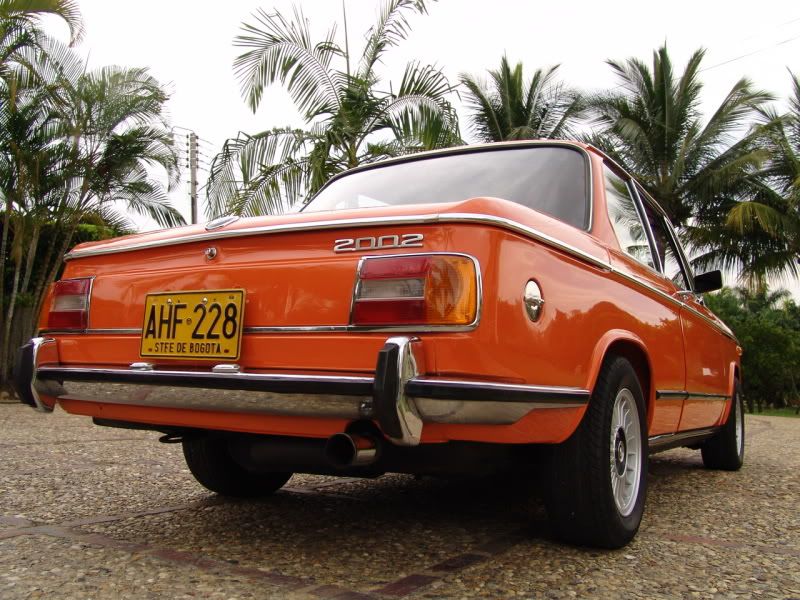 BMW2002022.jpg