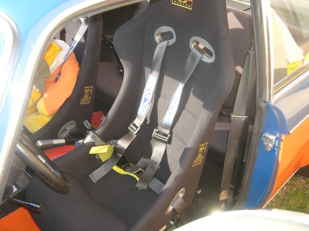 BMW2002ti009.jpg