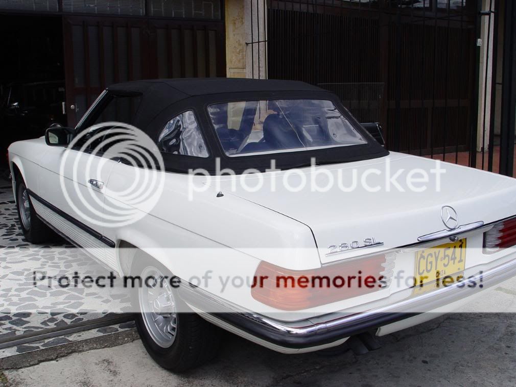 MercedesConvertible280SL26.jpg