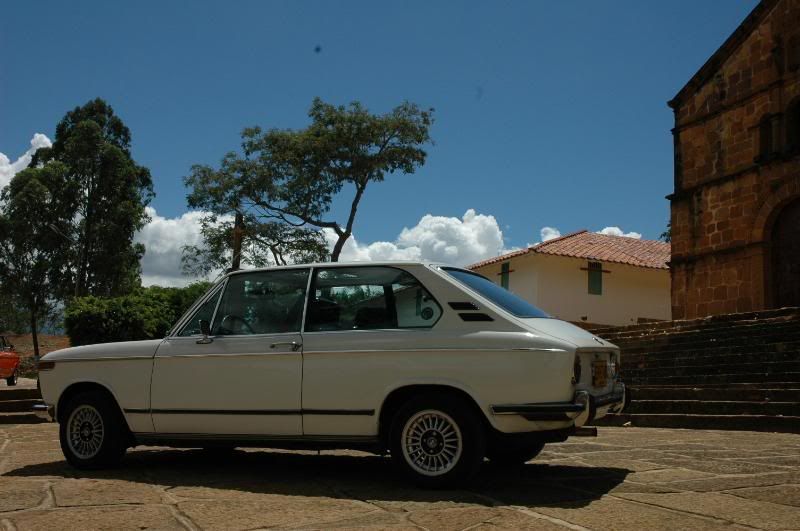 PASEOBARICHARABMW2002508.jpg