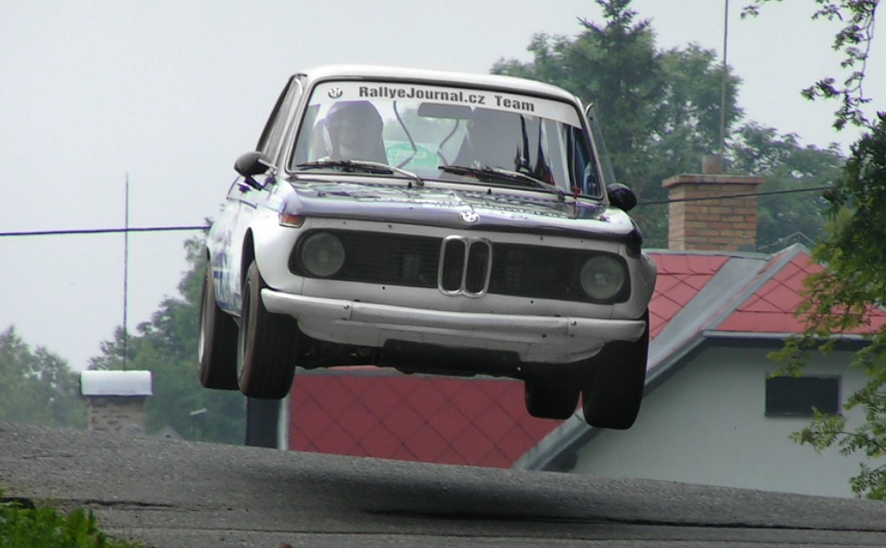 bmw2002ti_09.jpg